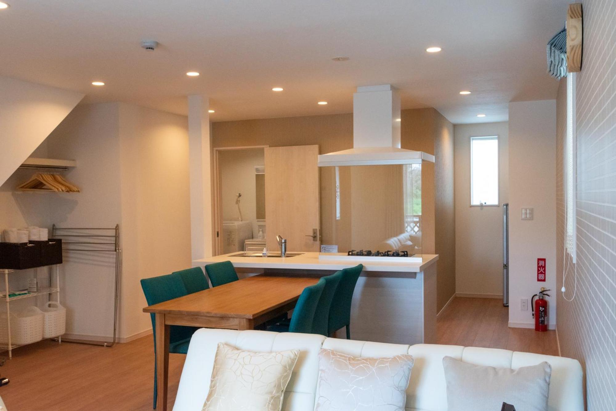 Ecot Irabu Bridge Premier Aparthotel Miyakojima  Room photo